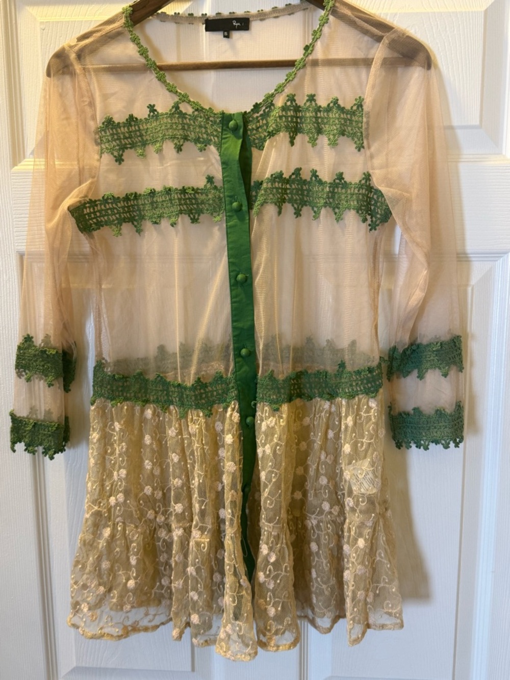 Ryu Green-Trim Sheer Lace Tunic size Small EUC